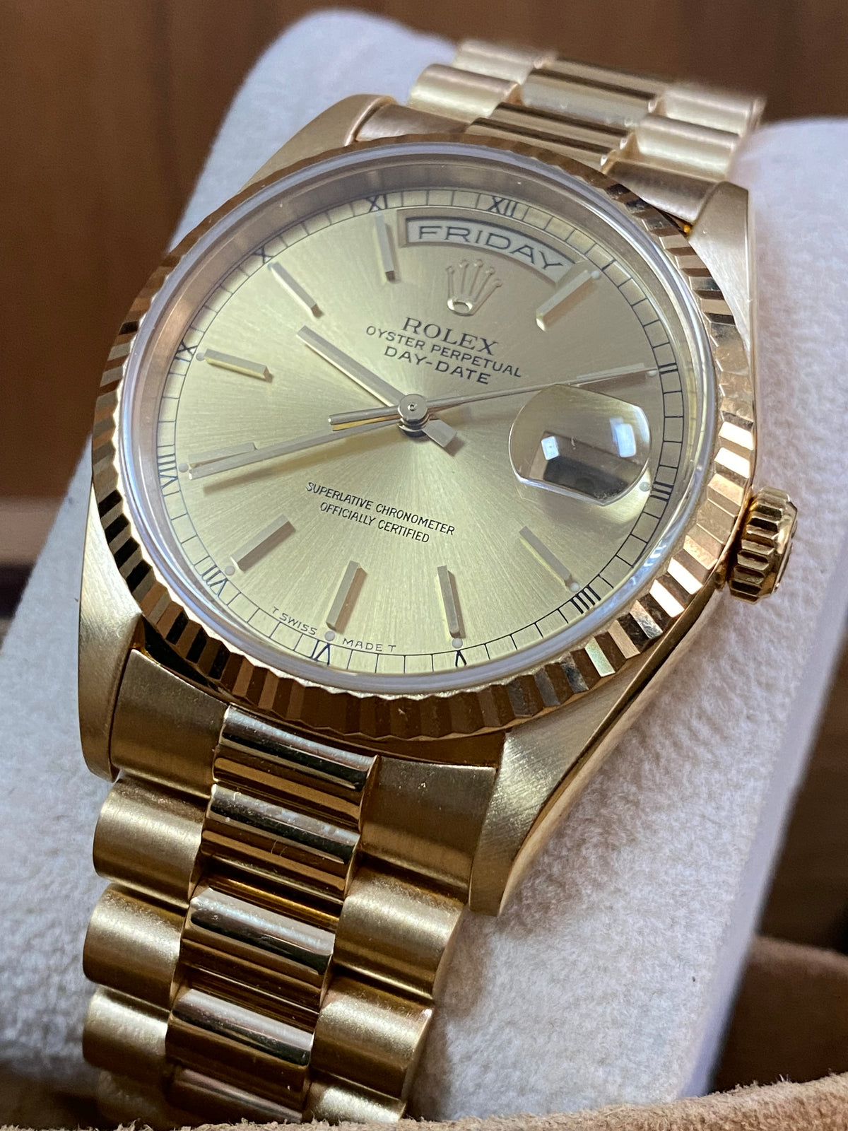 Rolex Yellow Gold Day-Date 36 - T serial - Fluted Bezel - Champagne Index Dial - Double Quickset - President Bracelet - 18238