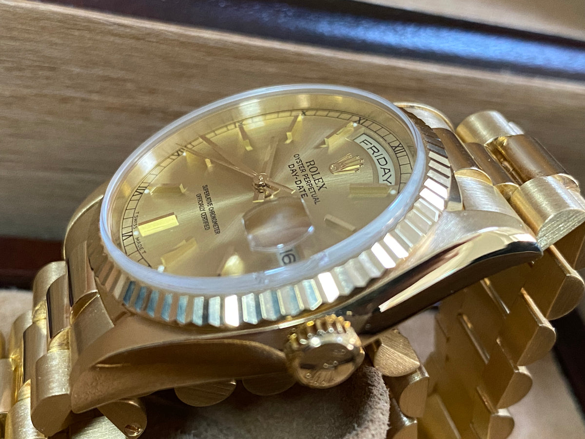 Rolex Yellow Gold Day-Date 36 - T serial - Fluted Bezel - Champagne Index Dial - Double Quickset - President Bracelet - 18238