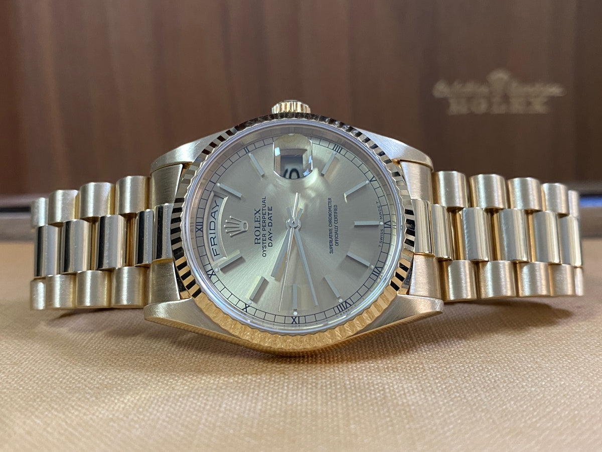 Rolex Yellow Gold Day-Date 36 - T serial - Fluted Bezel - Champagne Index Dial - Double Quickset - President Bracelet - 18238