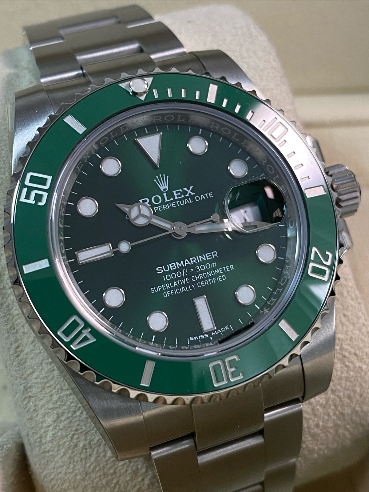 Rolex Steel Submariner Date - 2018 - "Hulk" - 116610LV *FULL STICKERS*