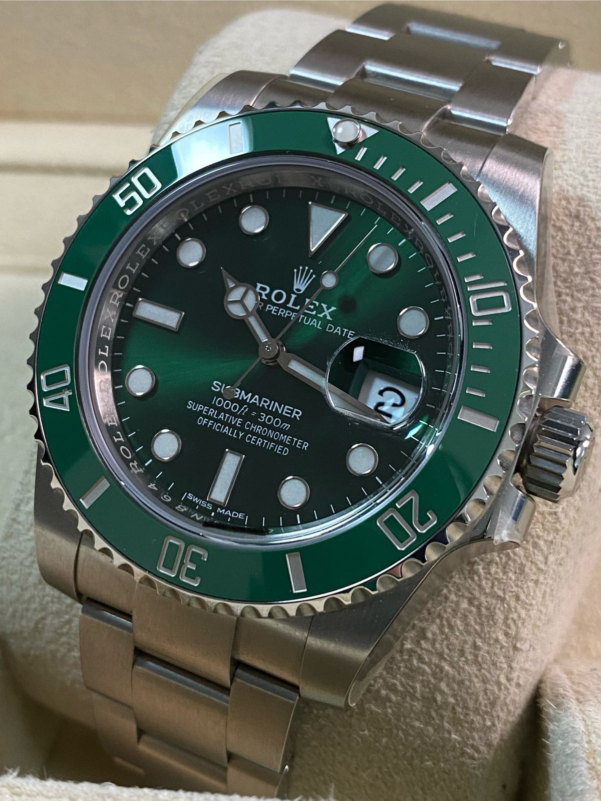 Rolex Steel Submariner Date - 2018 - "Hulk" - 116610LV *FULL STICKERS*