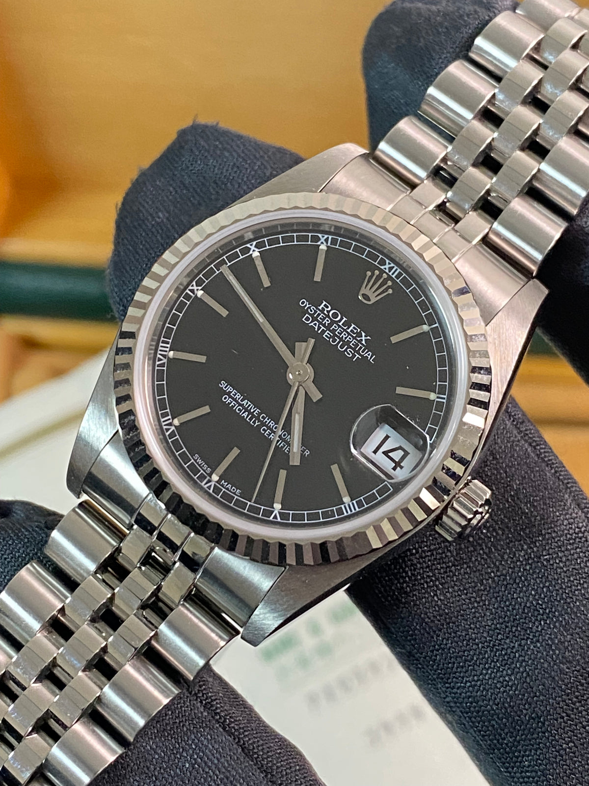 Rolex Steel Datejust 31 - A serial - Fluted Bezel - Black Index Dial - Jubilee Bracelet - 78274 *FULL SET*