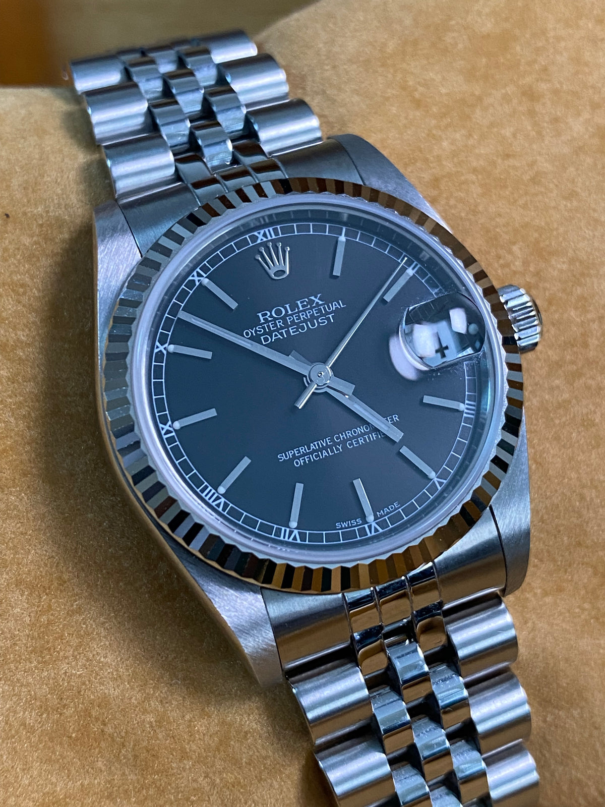 Rolex Steel Datejust 31 - A serial - Fluted Bezel - Black Index Dial - Jubilee Bracelet - 78274 *FULL SET*