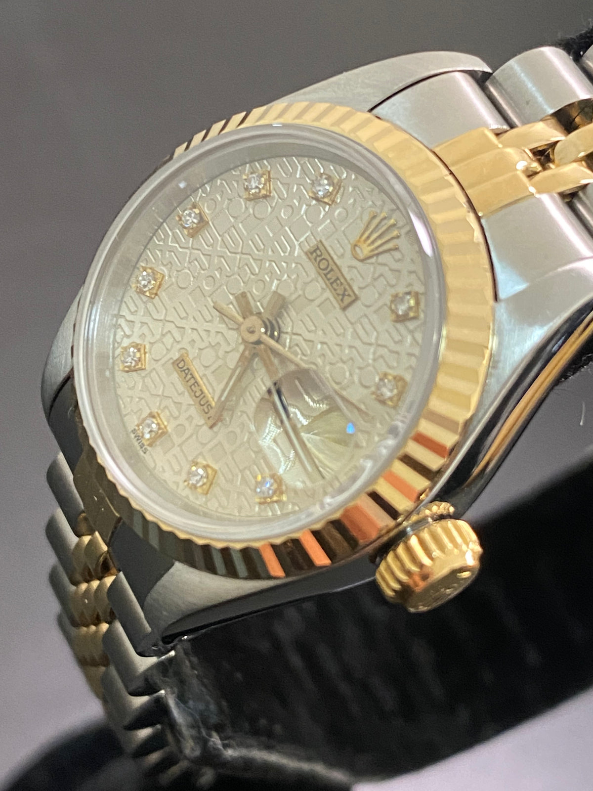 Rolex Steel and Yellow Gold Lady-Datejust - E serial - Fluted Bezel - Silver Anniversary Diamond Dial - Jubilee Bracelet - 69173