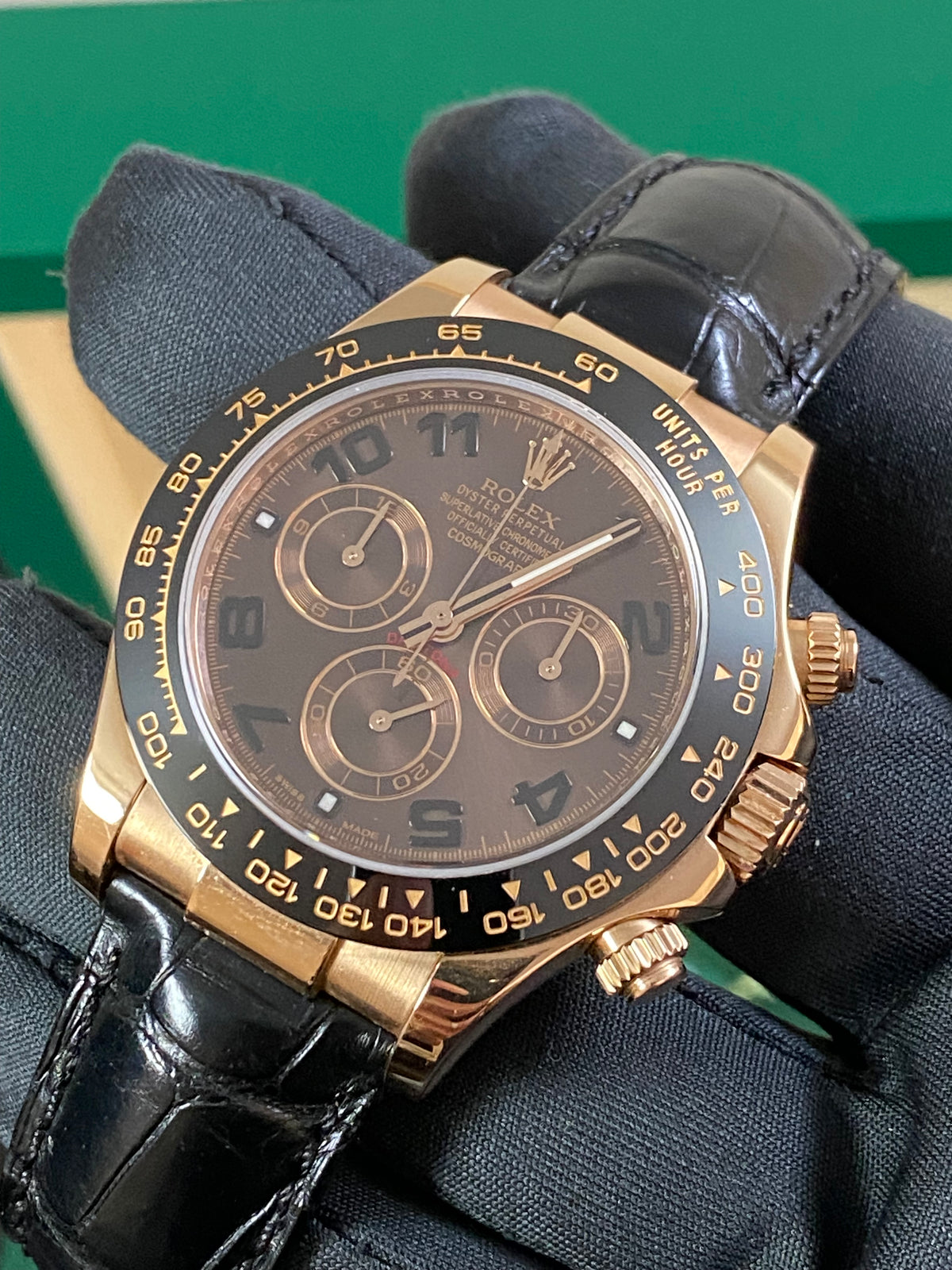 Rolex Everose Gold Cosmograph Daytona - G serial - Chocolate Arabic Dial - Black Leather Strap - 116515LN *COMPLETE SET*