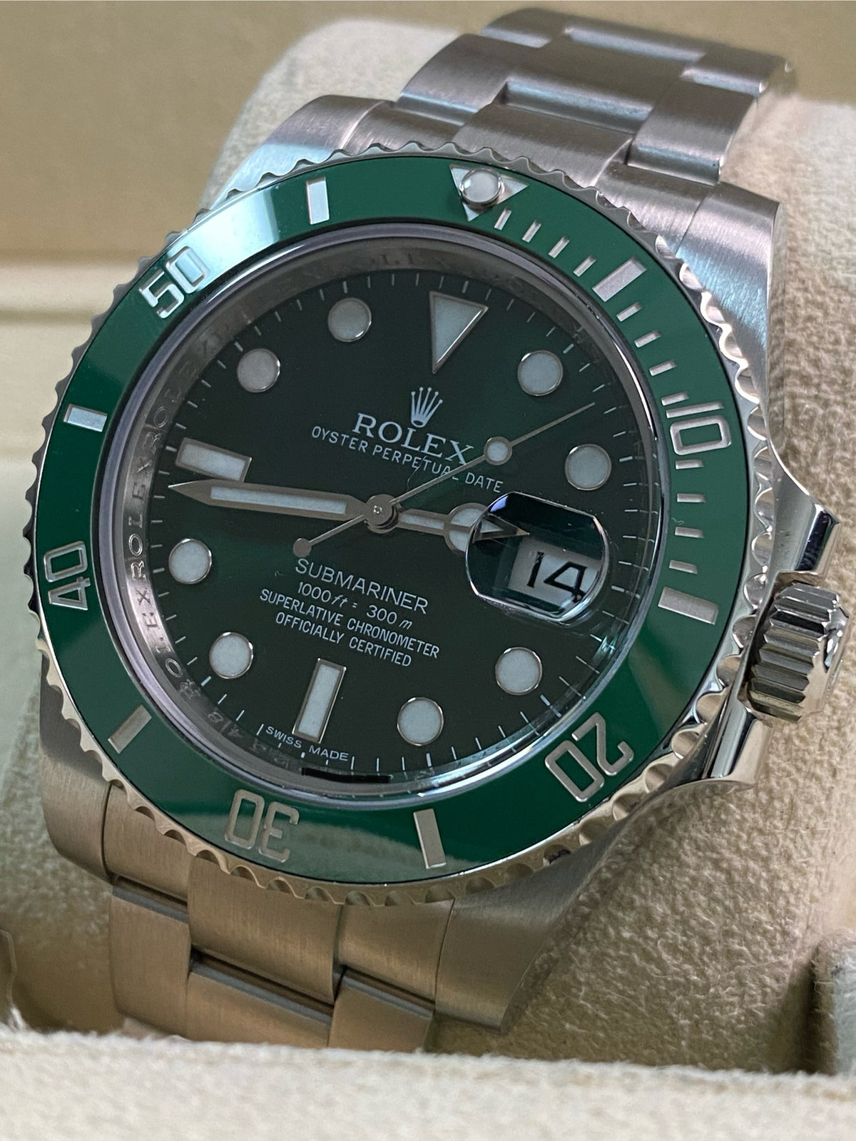 Rolex Steel Submariner Date - 2013 - "Hulk" - 116610LV *FULL SET*