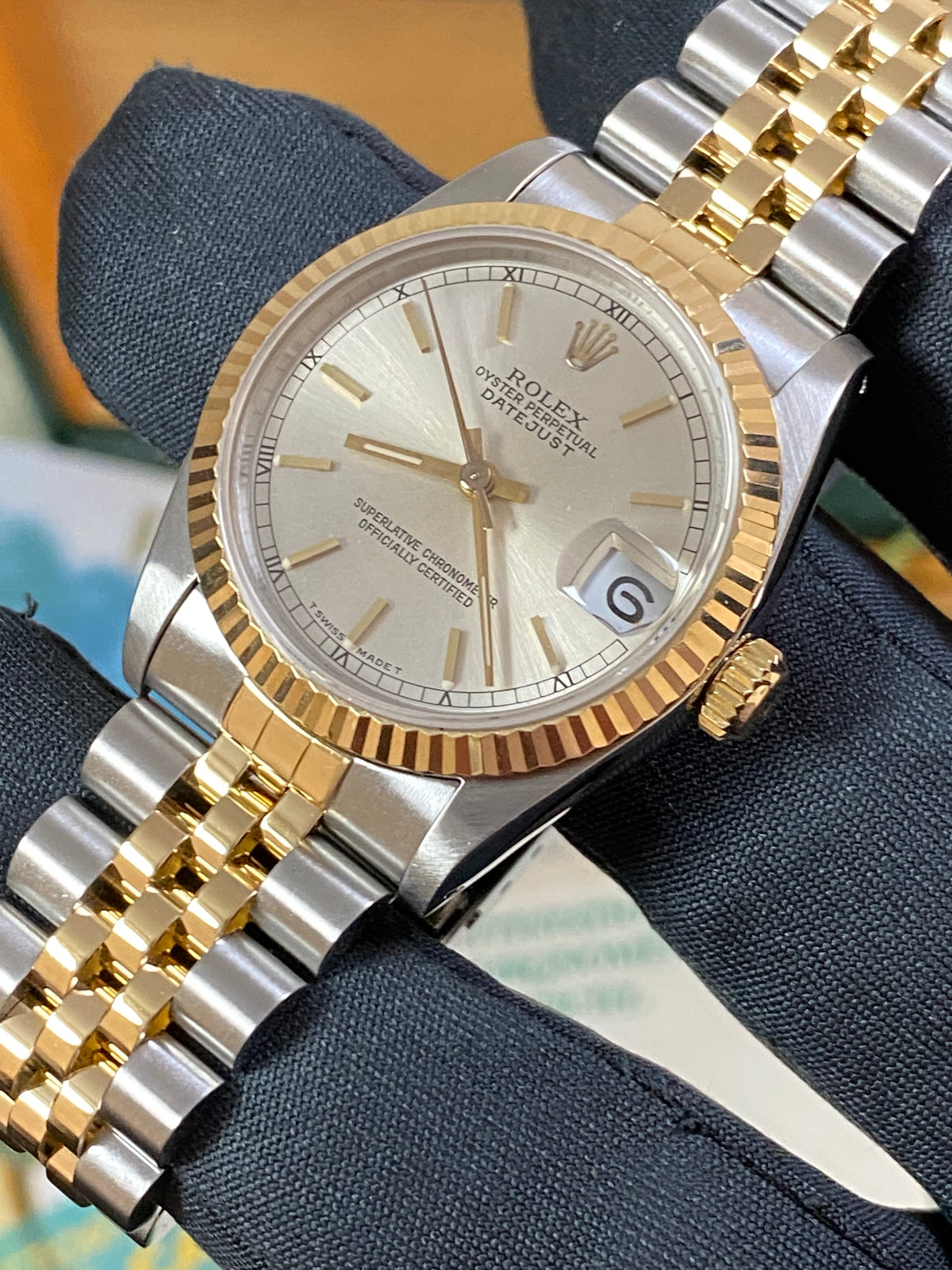 Rolex Steel and Yellow Gold Datejust 31 - L serial - Fluted Bezel - Silver Index Dial - Jubilee Bracelet - 68273