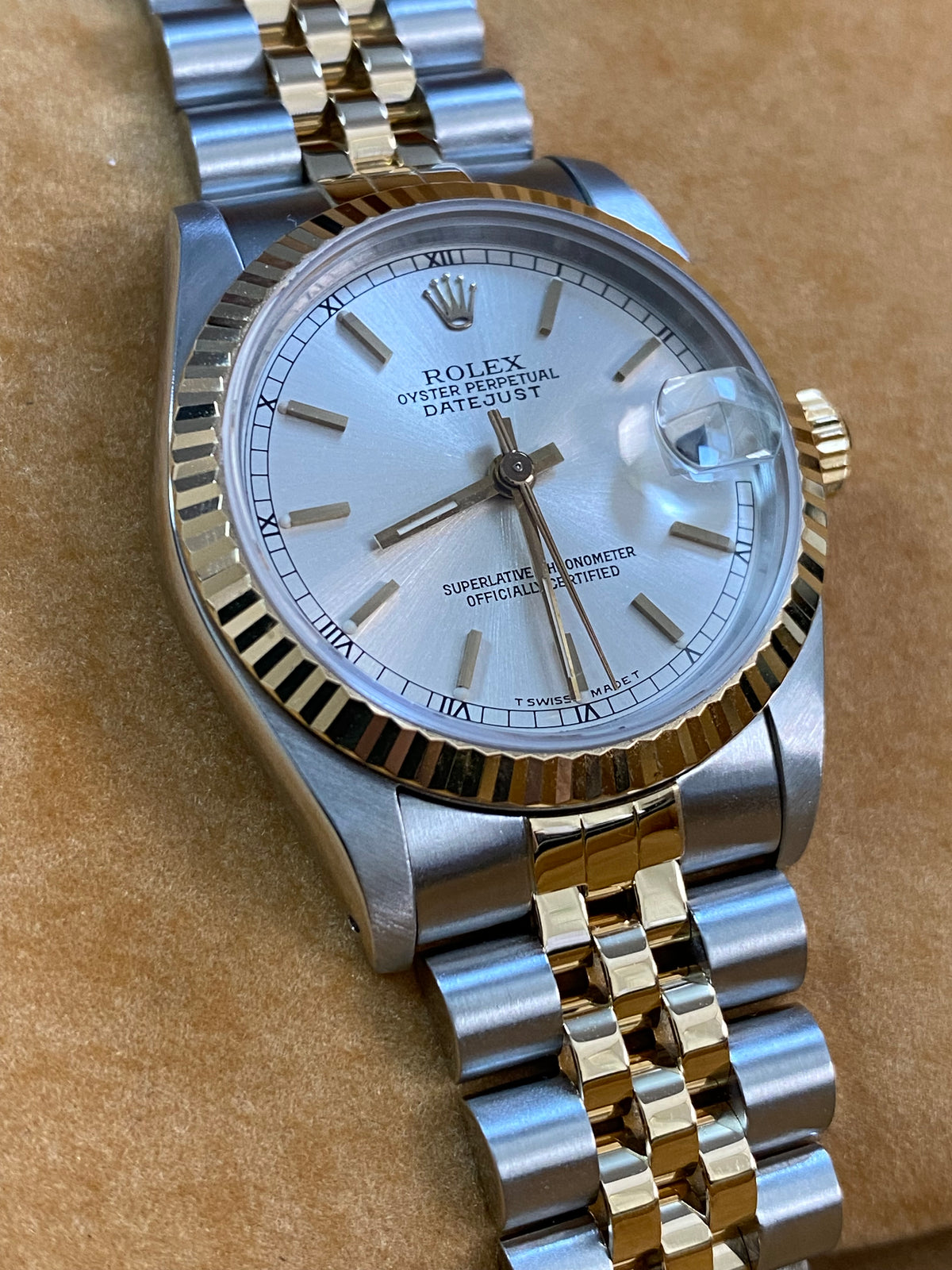 Rolex Steel and Yellow Gold Datejust 31 - L serial - Fluted Bezel - Silver Index Dial - Jubilee Bracelet - 68273