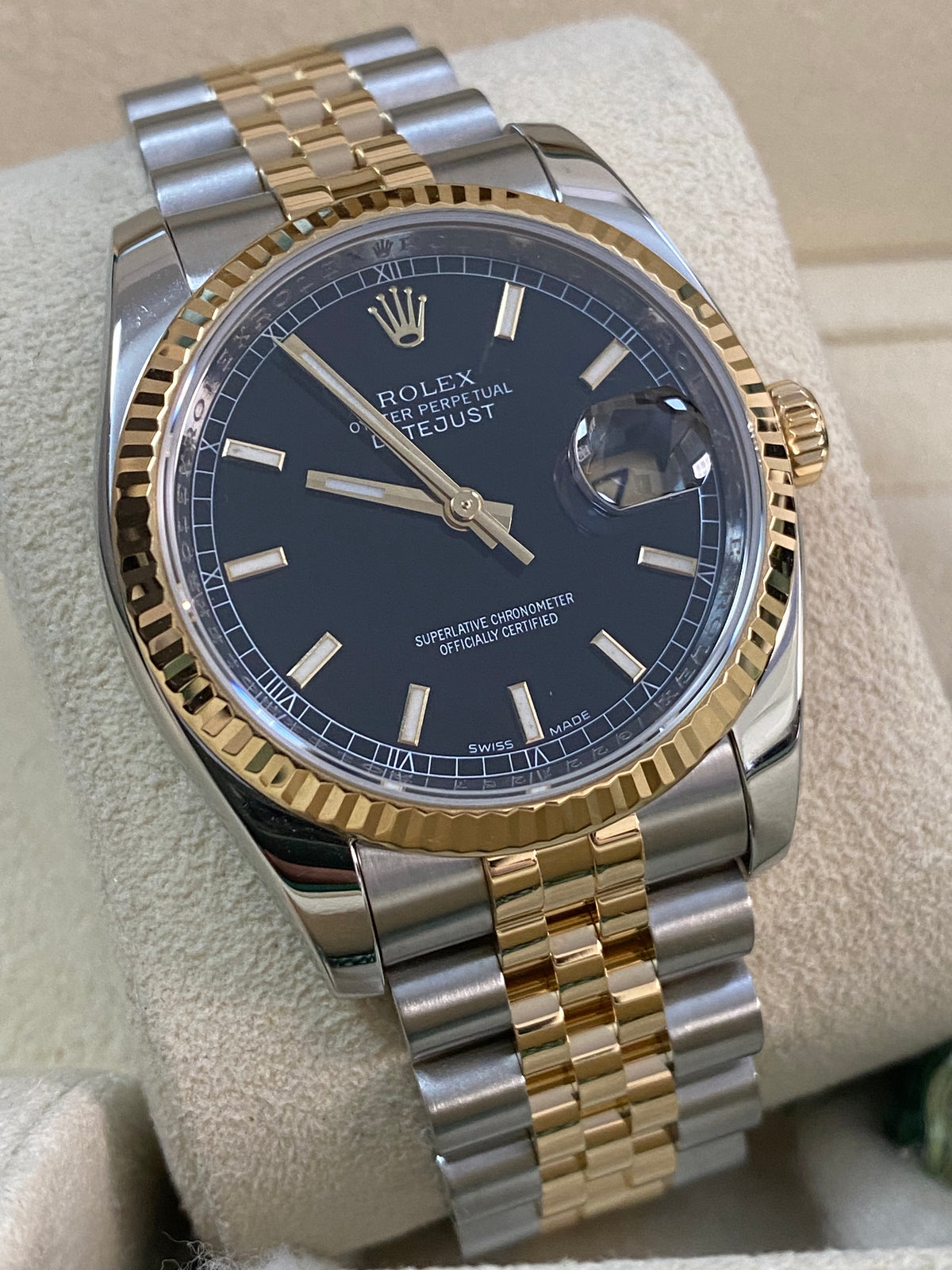 Rolex Steel and Yellow Gold Datejust 36 - G serial - Fluted Bezel - Black Index Dial - Jubilee Bracelet - 116233 *OPEN CARD*