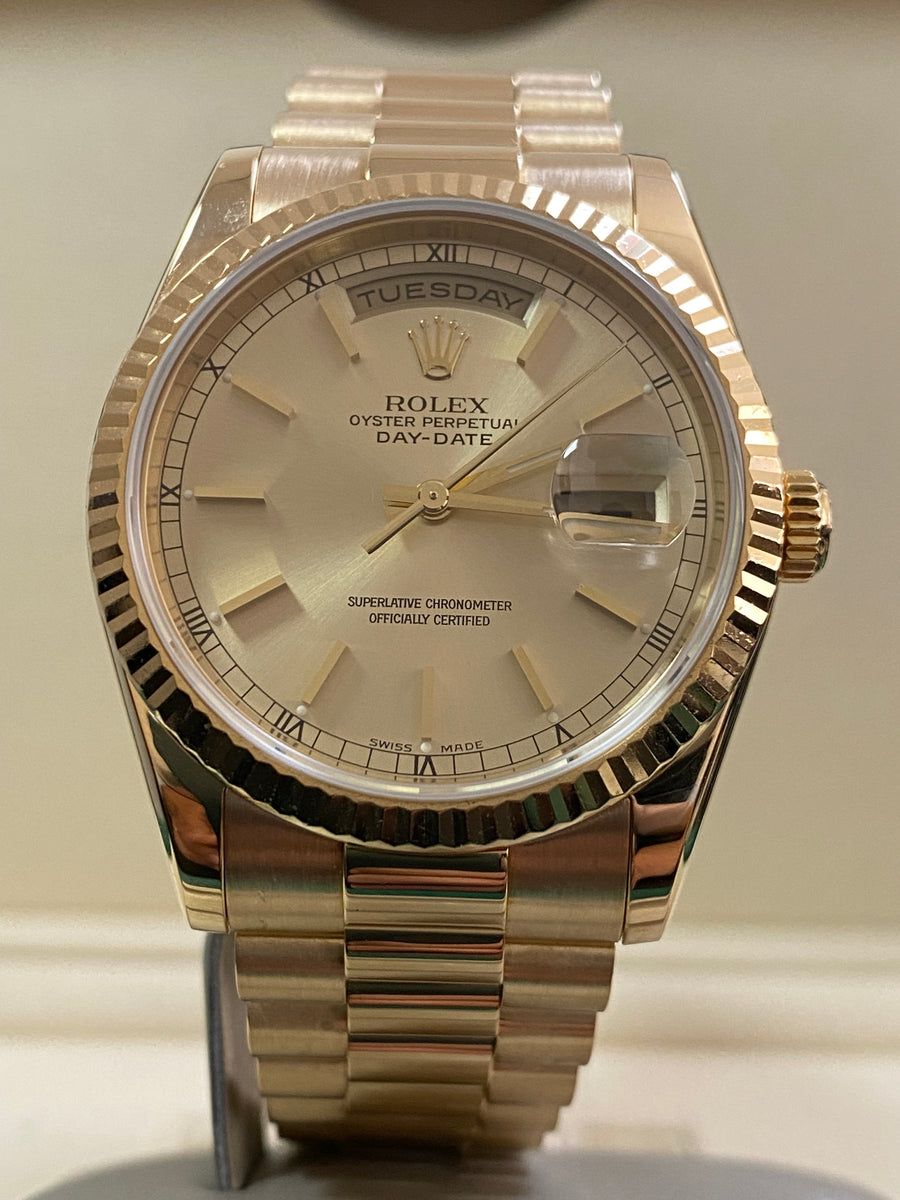 Rolex Yellow Gold Day-Date 36 - K serial - Fluted Bezel - Champagne Index Dial - President Bracelet - 118238