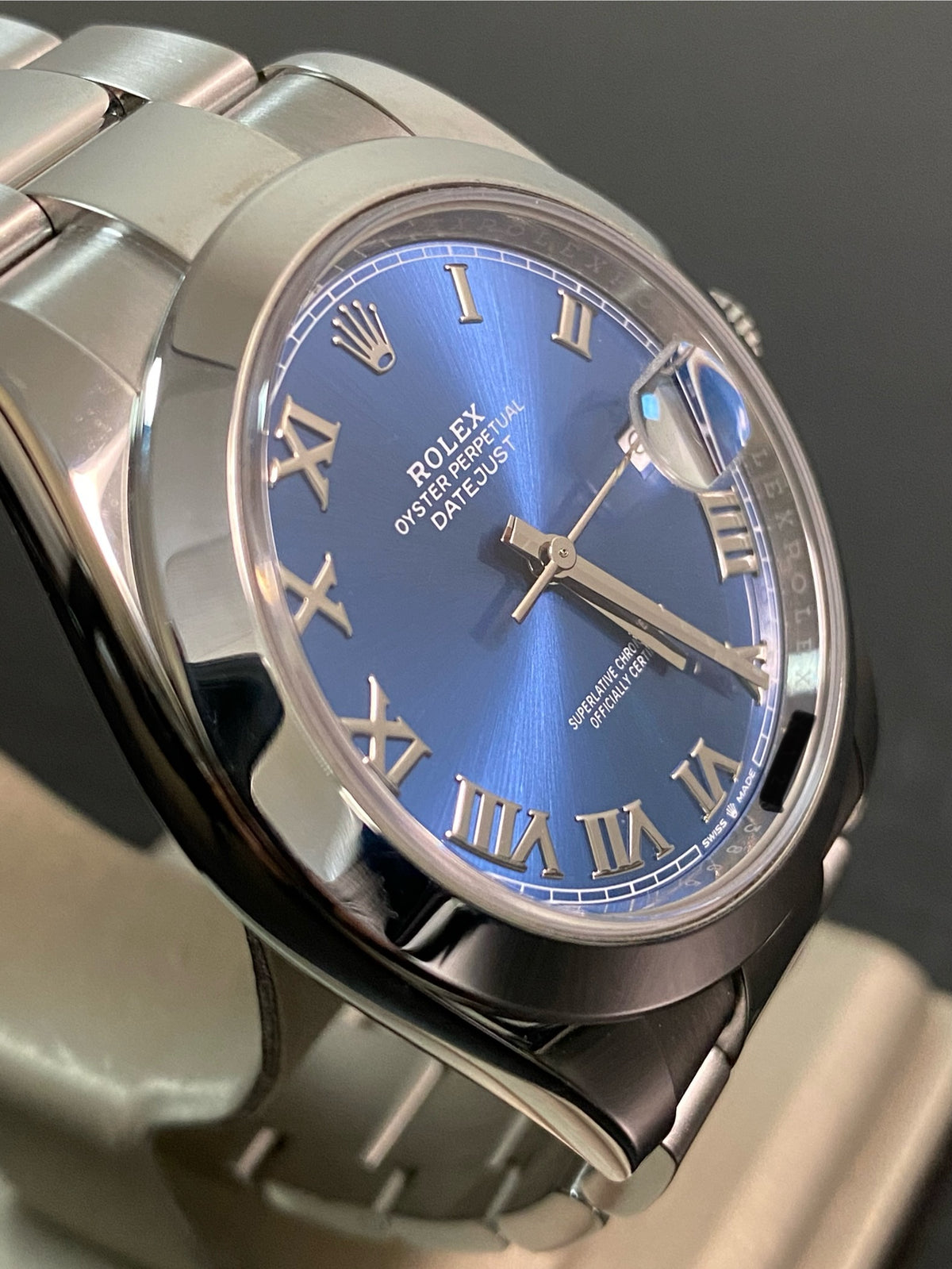 Rolex Steel Datejust 41 - 2021 - Smooth Bezel -Blue Roman Dial - Oyster Bracelet - 126300 *FULL SET*