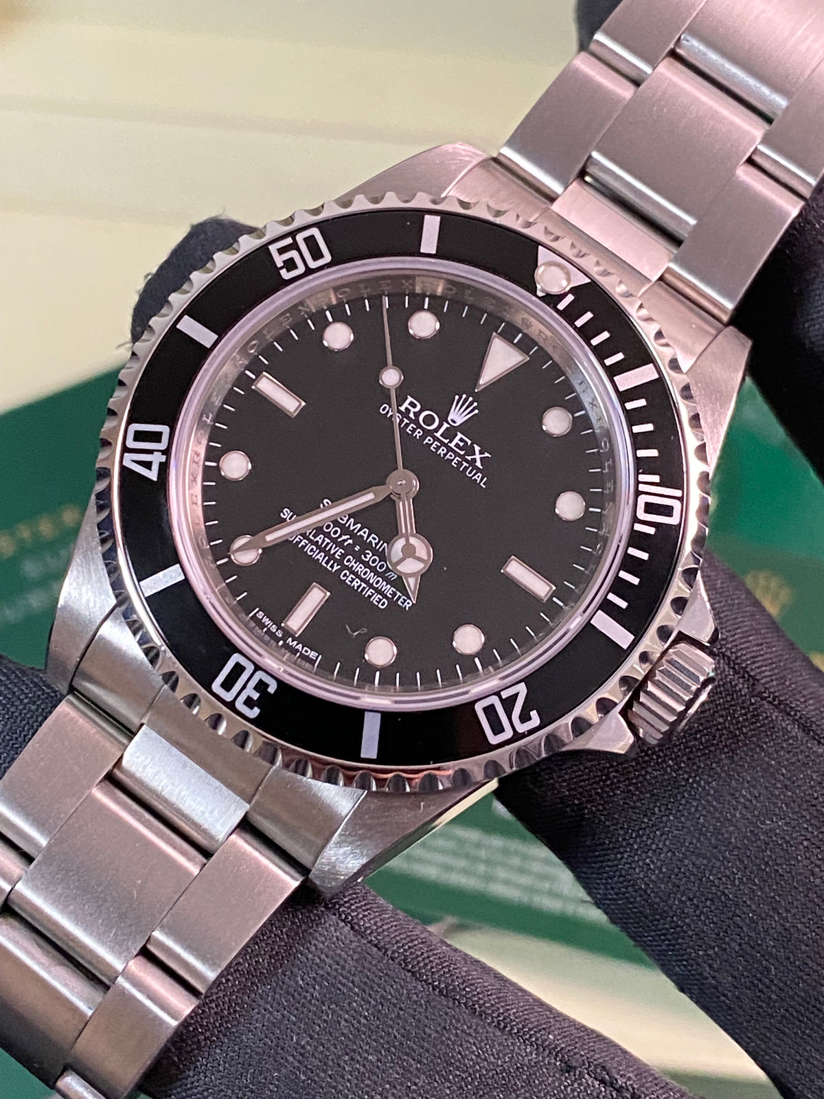 Rolex Steel No Date Submariner - G serial - Pre Ceramic Bezel - Black Dial - 14060M *FULL SET*