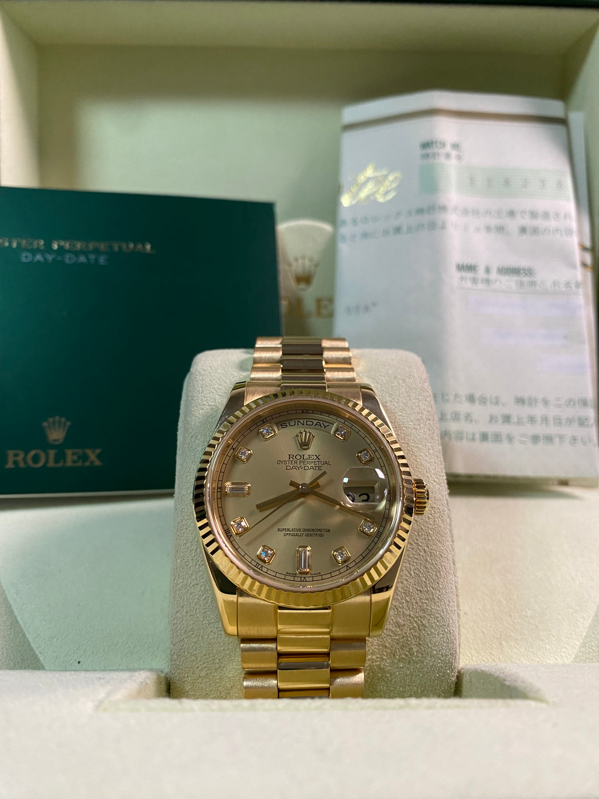 Rolex Yellow Gold Day-Date 36 - P serial - Fluted Bezel - Champagne Diamond Dial - President Bracelet - 118238 *FULL SET*