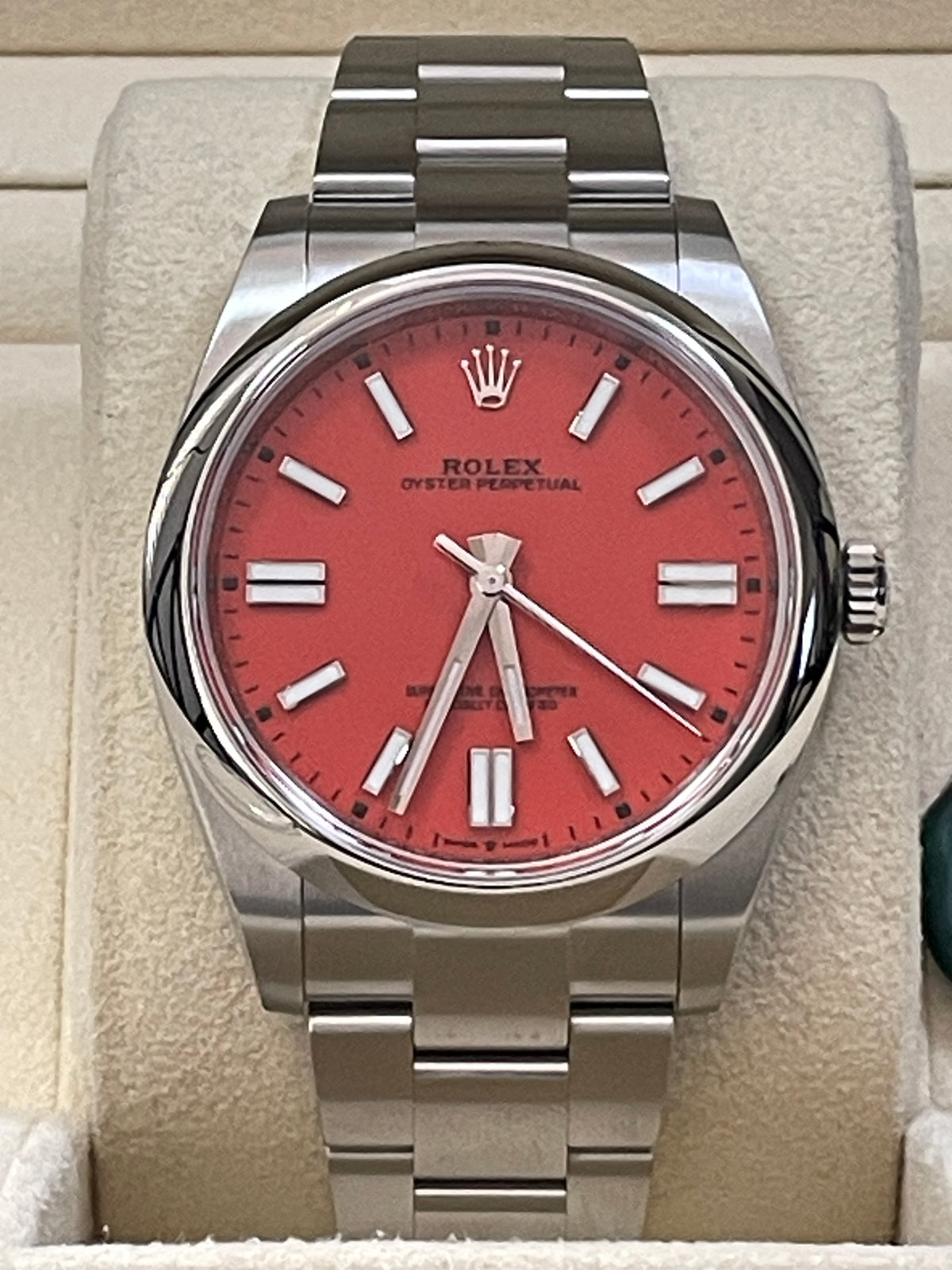 Rolex Oyster Perpetual 41 - 2021 - Domed Bezel - Coral Red Dial - Oyster Bracelet - 124300 Discontinued Model