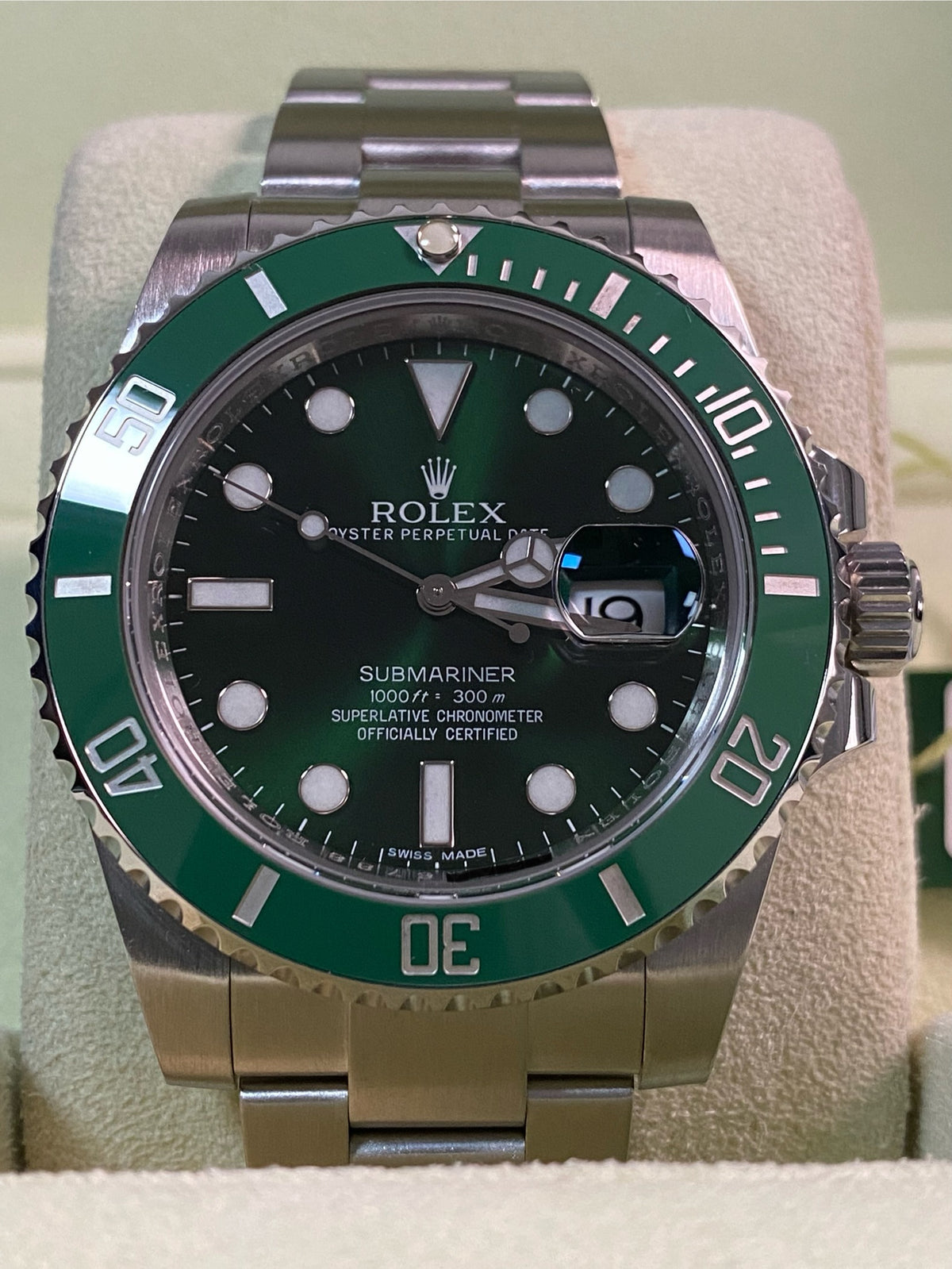 Rolex Steel Submariner Date - 2011 - "Hulk" - 116610LV *FULL SET*