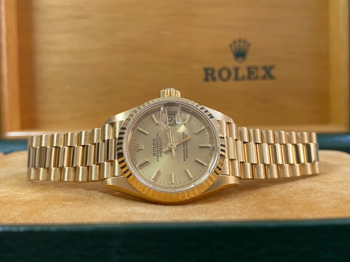 Rolex Yellow Gold Lady-Datejust - E serial - Fluted Bezel - Champagne Index Dial - President Bracelet - 69178