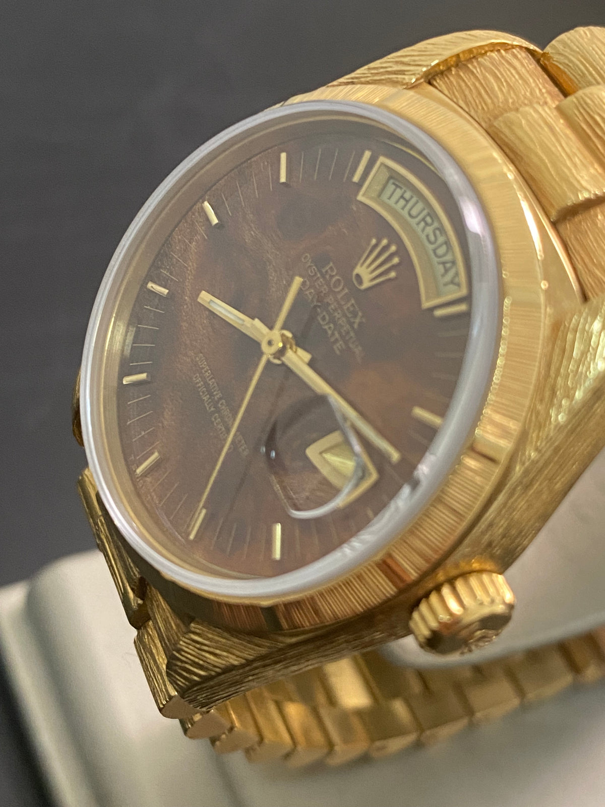 Rolex Yellow Gold Day-Date 36 - 1987 - Fluted Bezel - Wood Dial - Florentine Finish President Bracelet - 18038