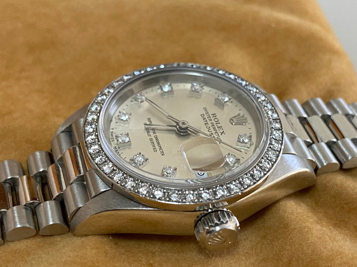 Rolex Platinum Lady-Datejust 26 - L serial - Diamond Bezel - Silver Diamond Dial - President Bracelet - 69136