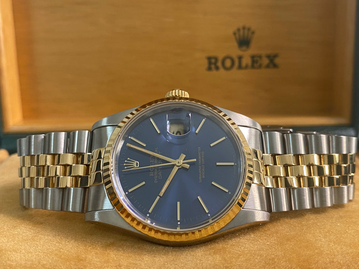 Rolex Steel and Yellow Gold Datejust 36 - N serial - Fluted Bezel - Blue Index Dial - Jubilee Bracelet - 16233