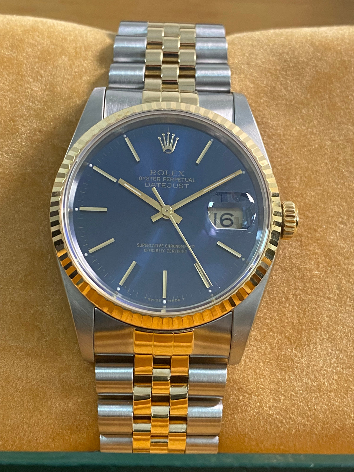 Rolex Steel and Yellow Gold Datejust 36 - N serial - Fluted Bezel - Blue Index Dial - Jubilee Bracelet - 16233