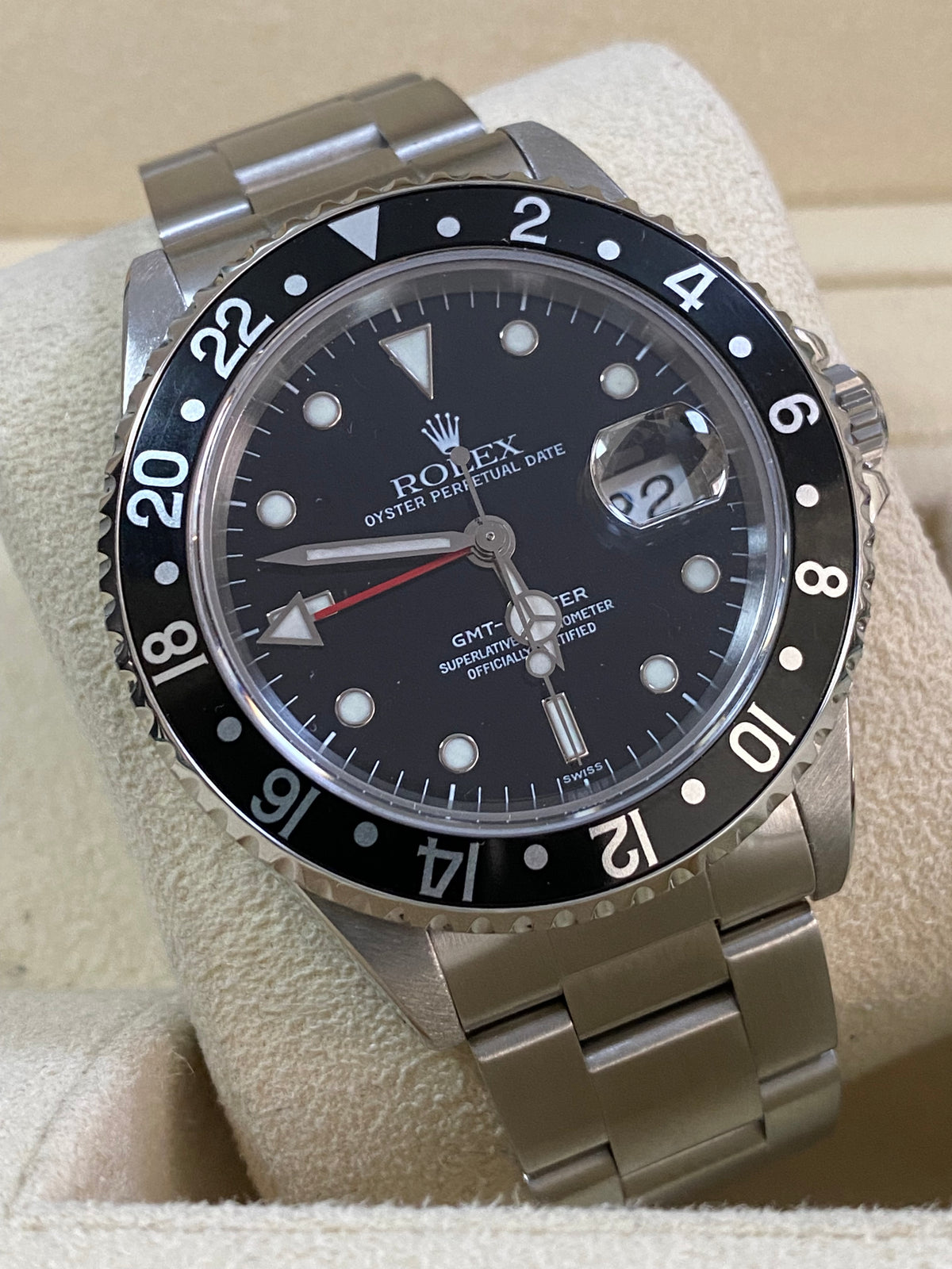 Rolex Steel GMT-Master - U serial -  Black Pre Ceramic Bezel - Black Dial - Oyster Bracelet - 16700