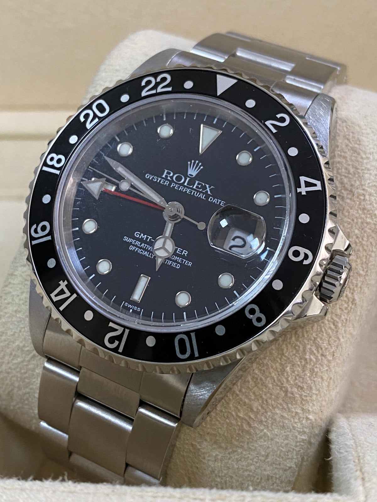 Rolex Steel GMT-Master - U serial -  Black Pre Ceramic Bezel - Black Dial - Oyster Bracelet - 16700