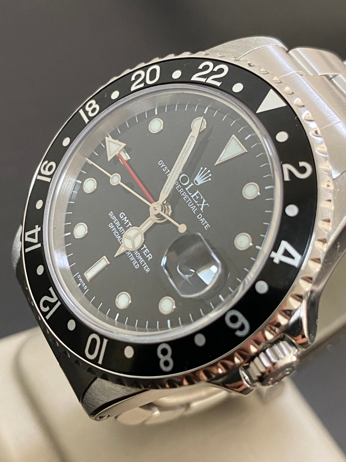 Rolex Steel GMT-Master - U serial -  Black Pre Ceramic Bezel - Black Dial - Oyster Bracelet - 16700