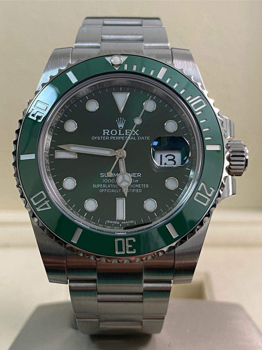 Rolex Steel Submariner Date - 2017 - "Hulk" - 116610LV *FULL SET*