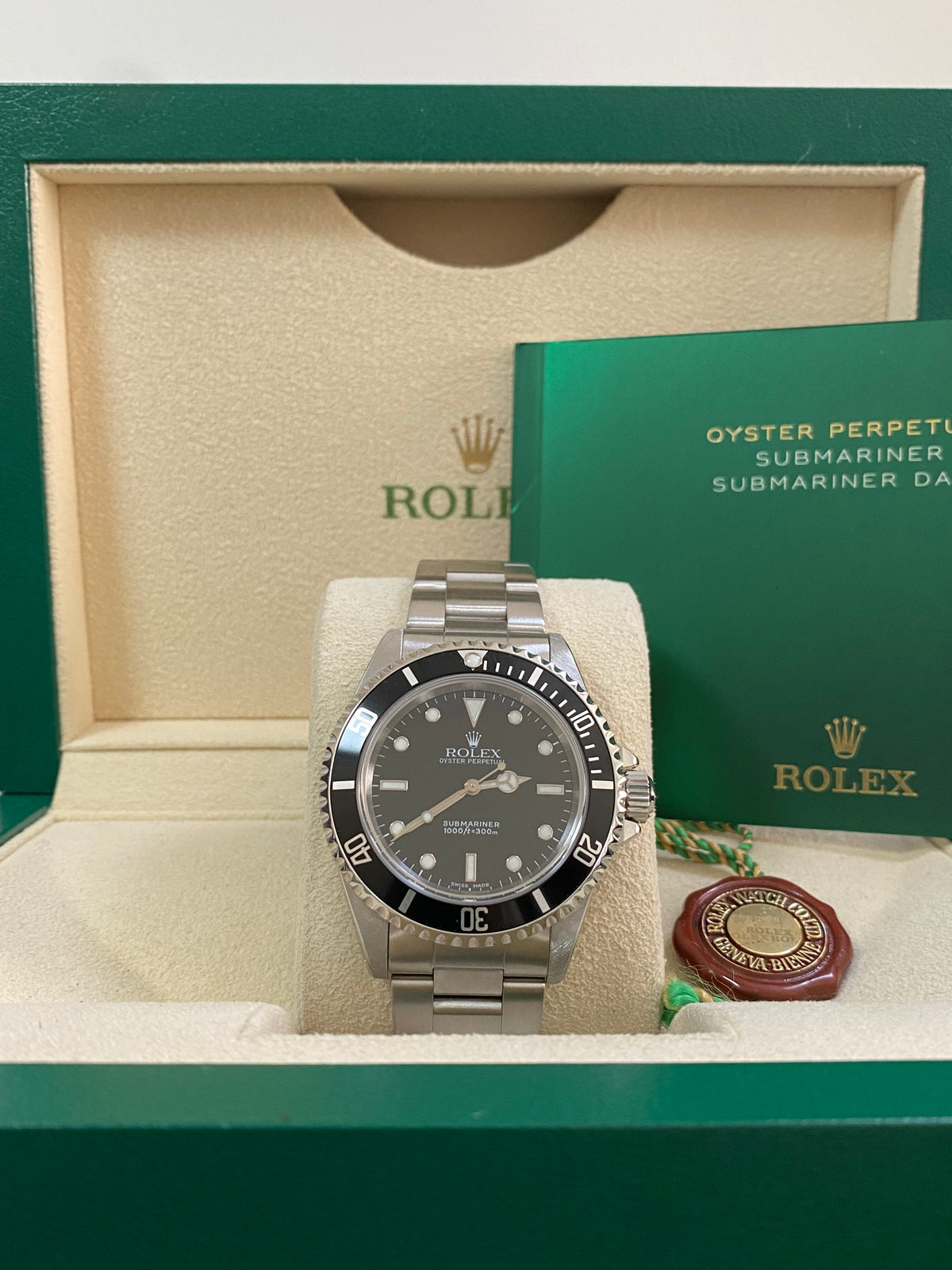 Rolex Steel No Date Submariner - K serial - Pre Ceramic Bezel - Black Dial - 14060M