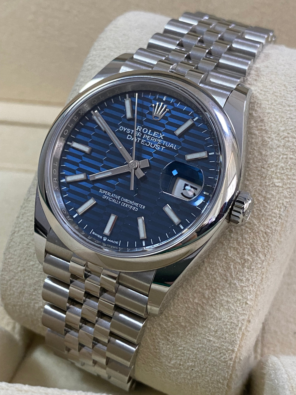 Rolex Steel Datejust 36 - 2022 - Smooth Bezel - Bright Blue Fluted-Motif Index Dial - Jubilee Bracelet - 126200 *FULL SET*