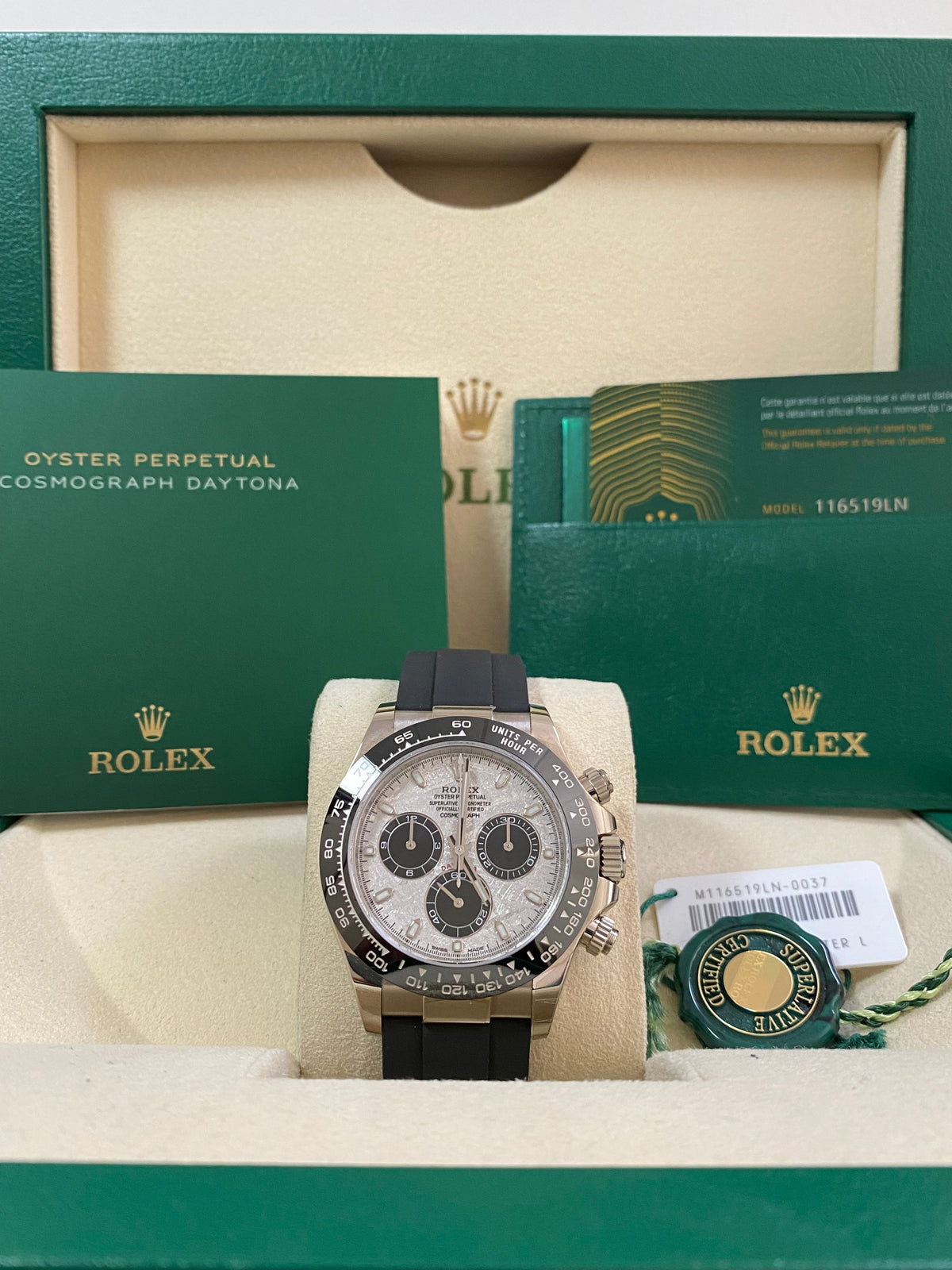 Rolex White Gold Cosmograph Daytona - 2022 - Meteorite Dial - Ceramic Bezel - Oysterflex - 116519LN *FULL SET*