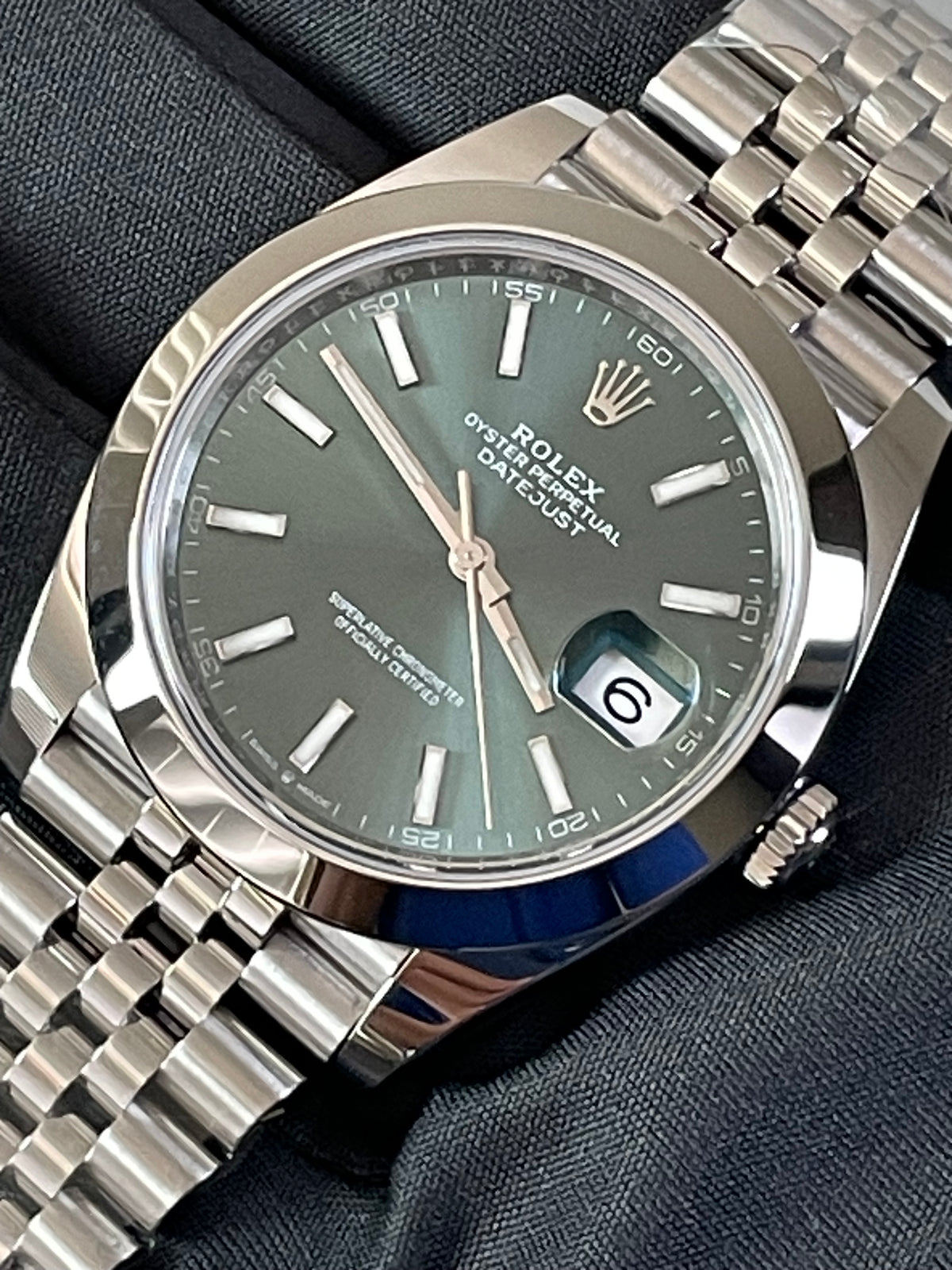 Rolex Steel Datejust 41 - 2023 - Smooth Bezel - Mint Green Dial - Jubilee Bracelet - 126300