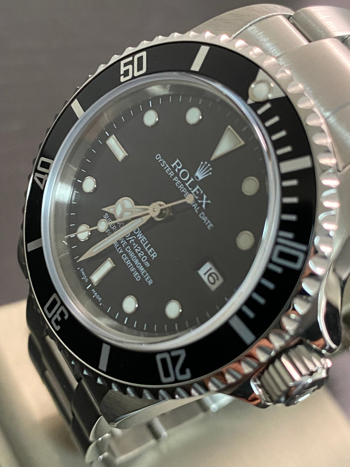 Rolex Steel Sea-Dweller 4000 - 2008 - Pre-Ceramic Bezel - Black Dial - Oyster Bracelet 16600 *FULL SET*