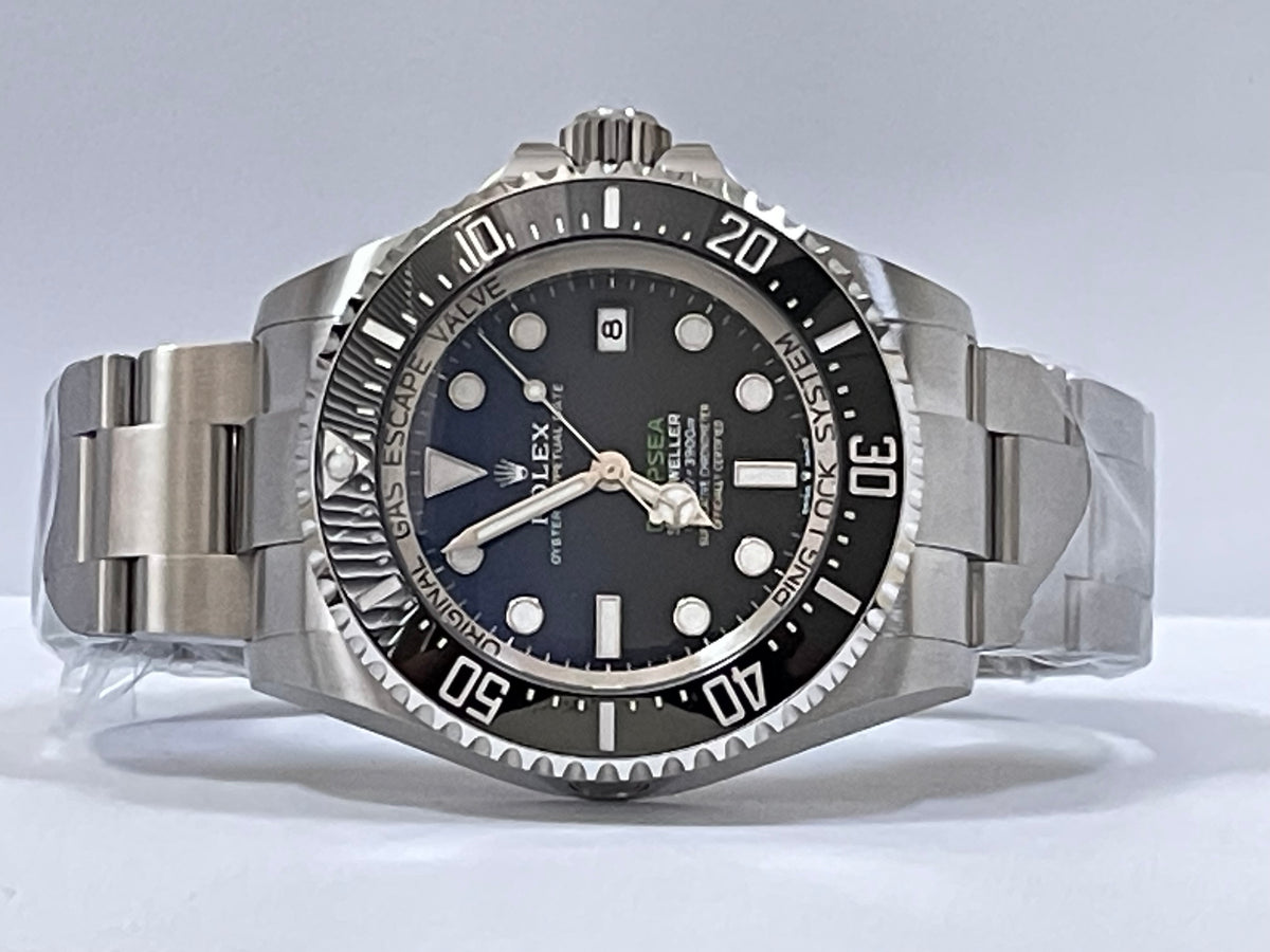 Rolex Sea-Dweller Deepsea 44 - 2024 - James Cameron Dial - 136660