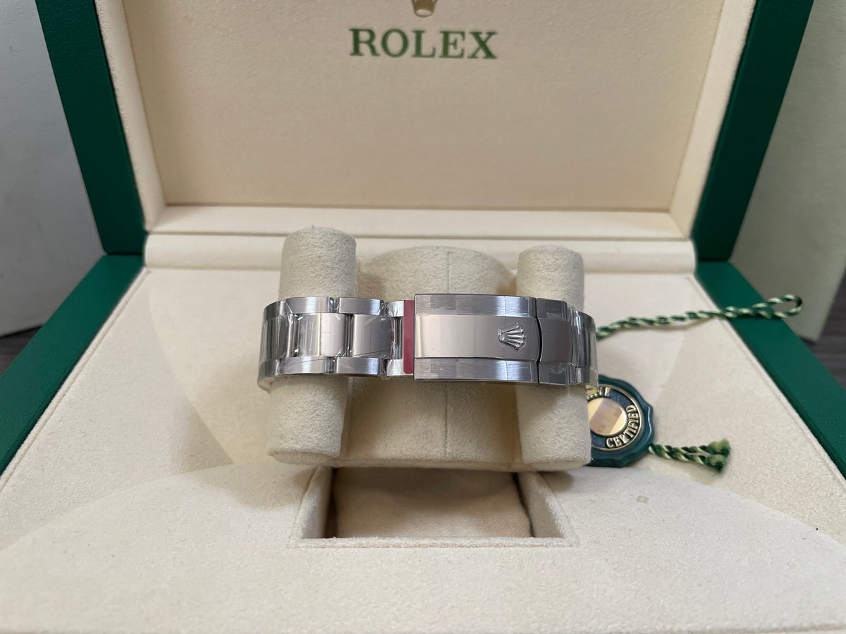 Rolex Milgauss - Blue Dial - Green Crystal - 2023 - 116400GV