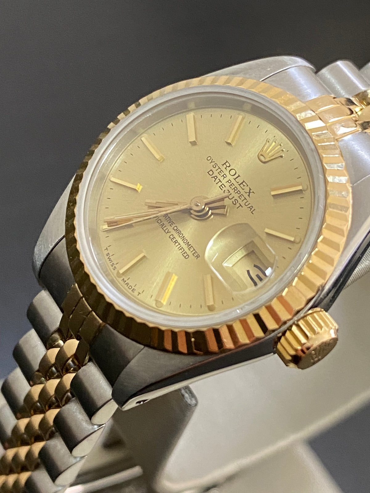 Rolex Steel and Yellow Gold Lady-Datejust - Fluted Bezel - Champagne Index Dial - Jubilee Bracelet - 69173