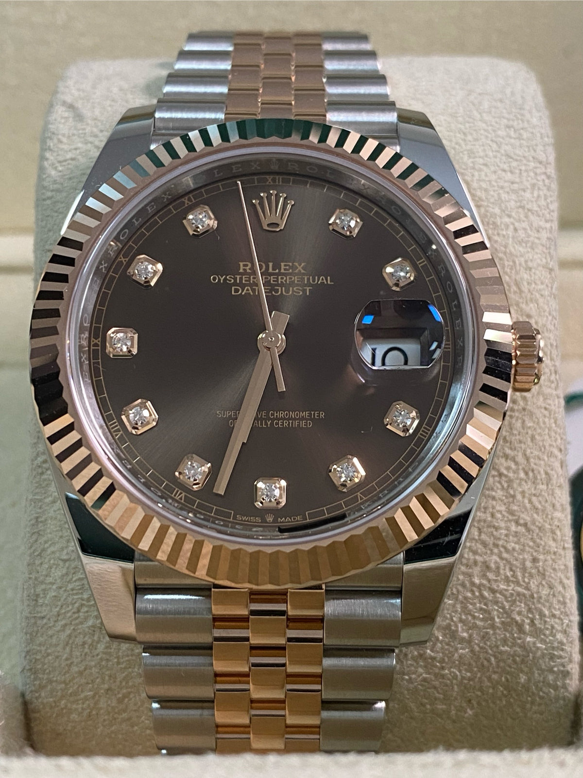 Rolex Steel and Everose Gold Datejust 41 - 2024 - Fluted Bezel - Chocolate Diamond Dial - Jubilee Bracelet - 126331 *FULL SET*