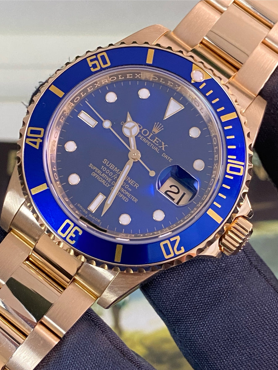 Rolex Yellow Gold Submariner Date - Z serial - Pre Ceramic Blue Bezel - Blue Dial - 16618