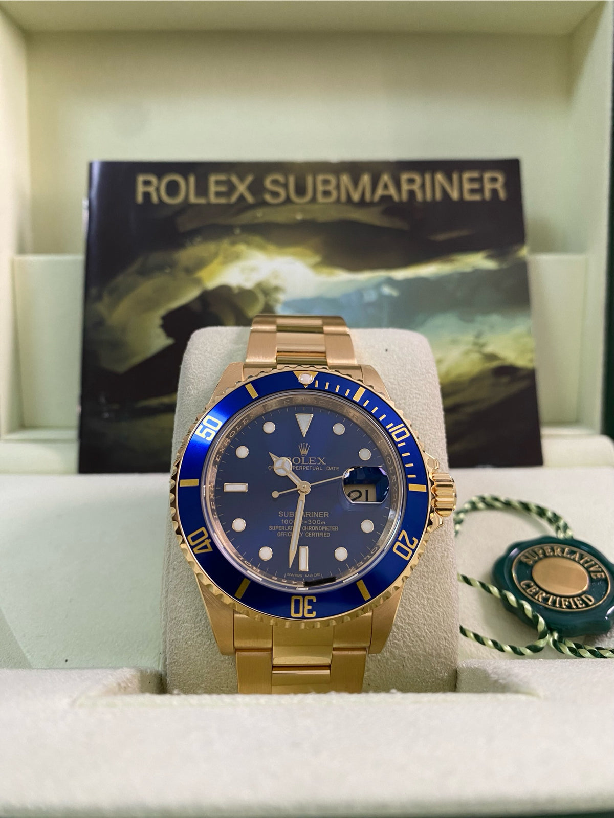 Rolex Yellow Gold Submariner Date - Z serial - Pre Ceramic Blue Bezel - Blue Dial - 16618