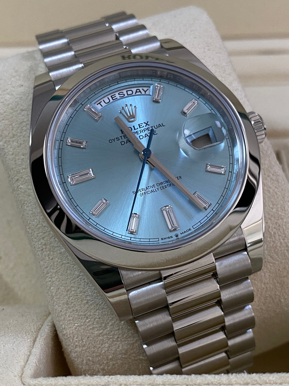 Rolex Platinum Day-Date 40 - 2022 - Smooth Bezel - Ice Blue Baguette Dial - President Bracelet - 228206 *FULL SET*