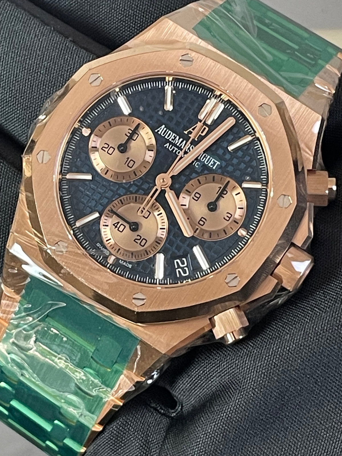 Audemars Piguet Royal Oak Selfwinding Chronograph - 2022 - Blue Exhibition Open Caseback - 26239OR - FULL STICKERS