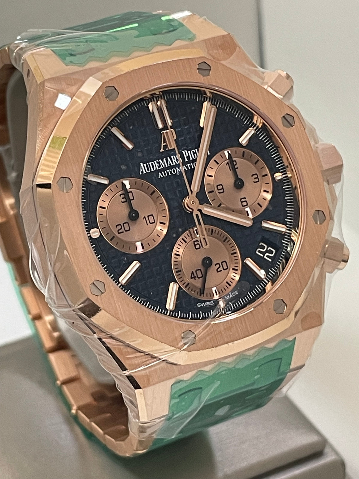 Audemars Piguet Royal Oak Selfwinding Chronograph - 2022 - Blue Exhibition Open Caseback - 26239OR - FULL STICKERS