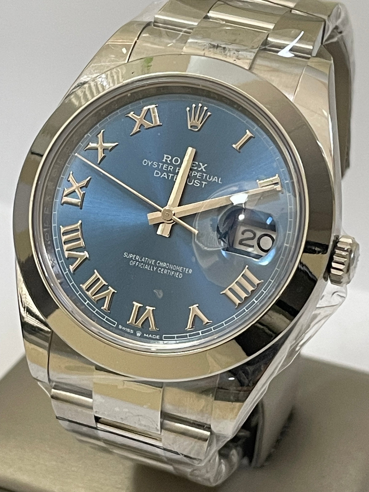 Rolex Steel Datejust 41 - 2023 - Smooth Bezel - Blue Roman Dial - Oyster Bracelet - 126300