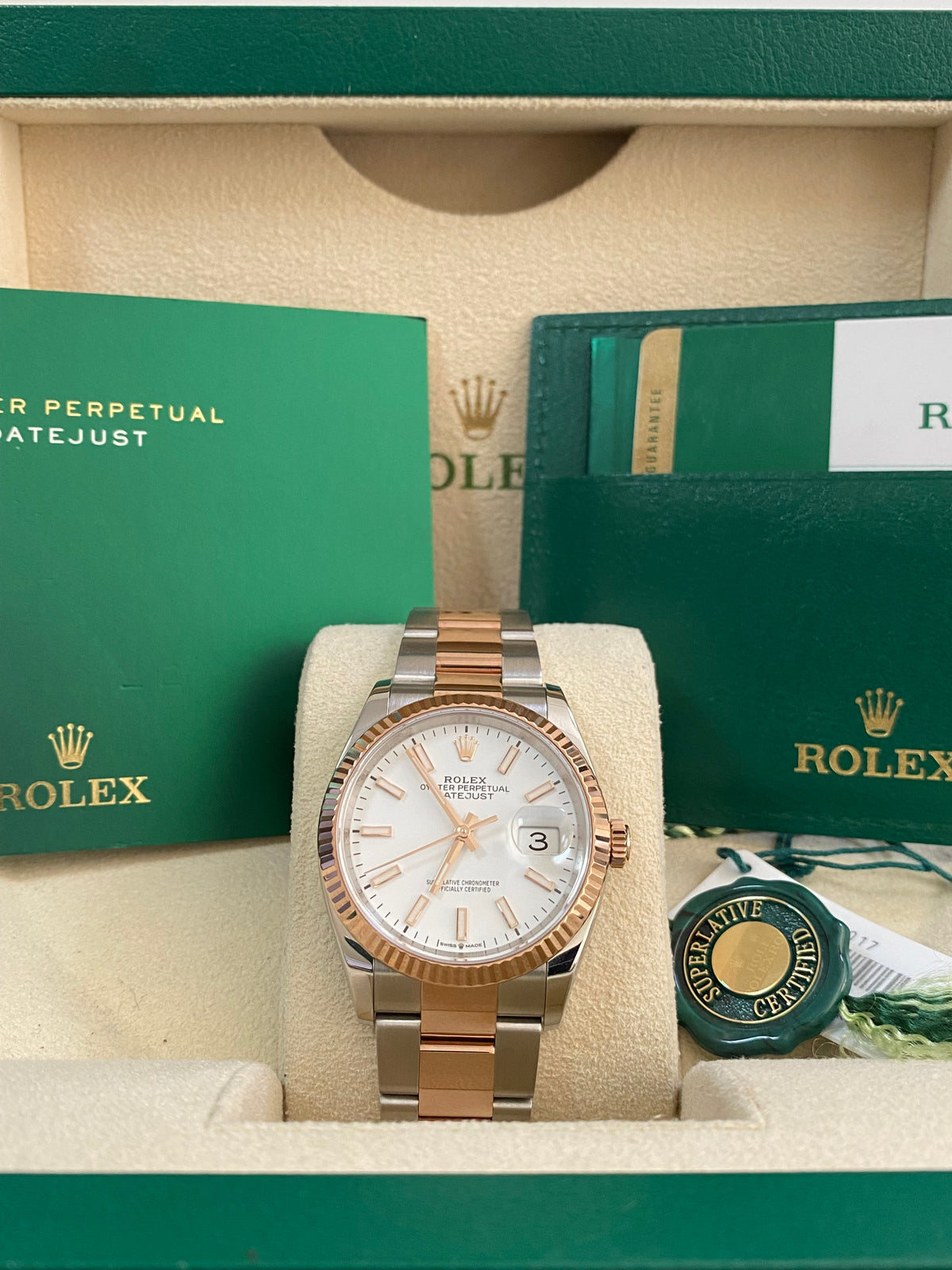 Rolex Steel and Everose Gold Datejust 36 - 2018 - Fluted Bezel - White Index Dial - Oyster Bracelet - 116231 *FULL SET*