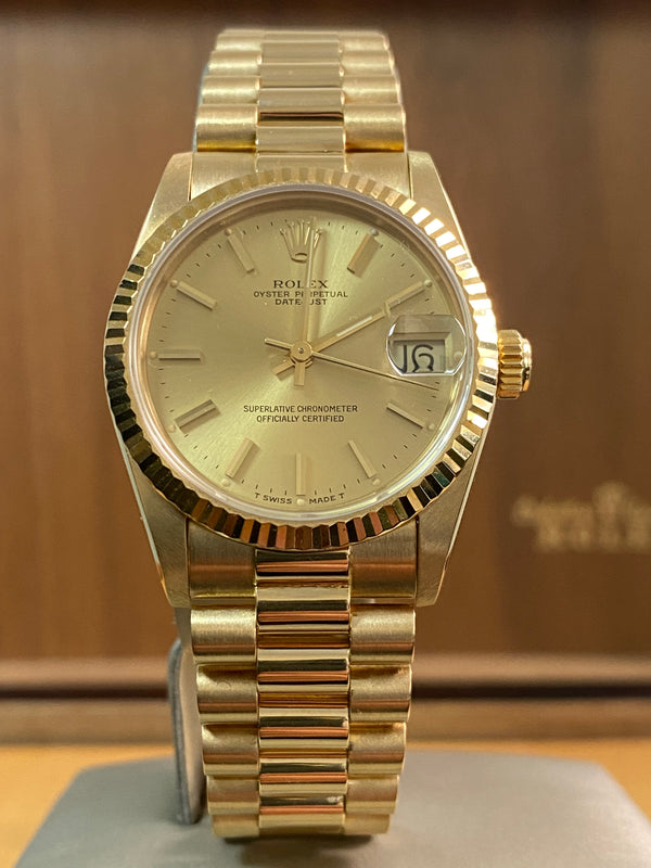 Rolex Yellow Gold Datejust 31 - 1986 - Fluted Bezel - Champagne Index Dial - President Bracelet - 68278 *FULL SET*