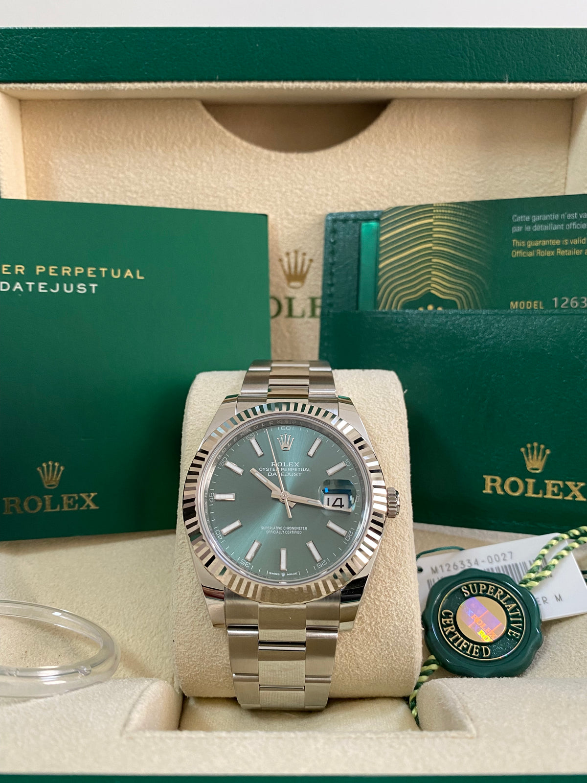 Rolex Steel and White Gold Datejust 41 - 2024 - Fluted Bezel - Mint Green Dial - Oyster Bracelet - 126334 *FULL SET*