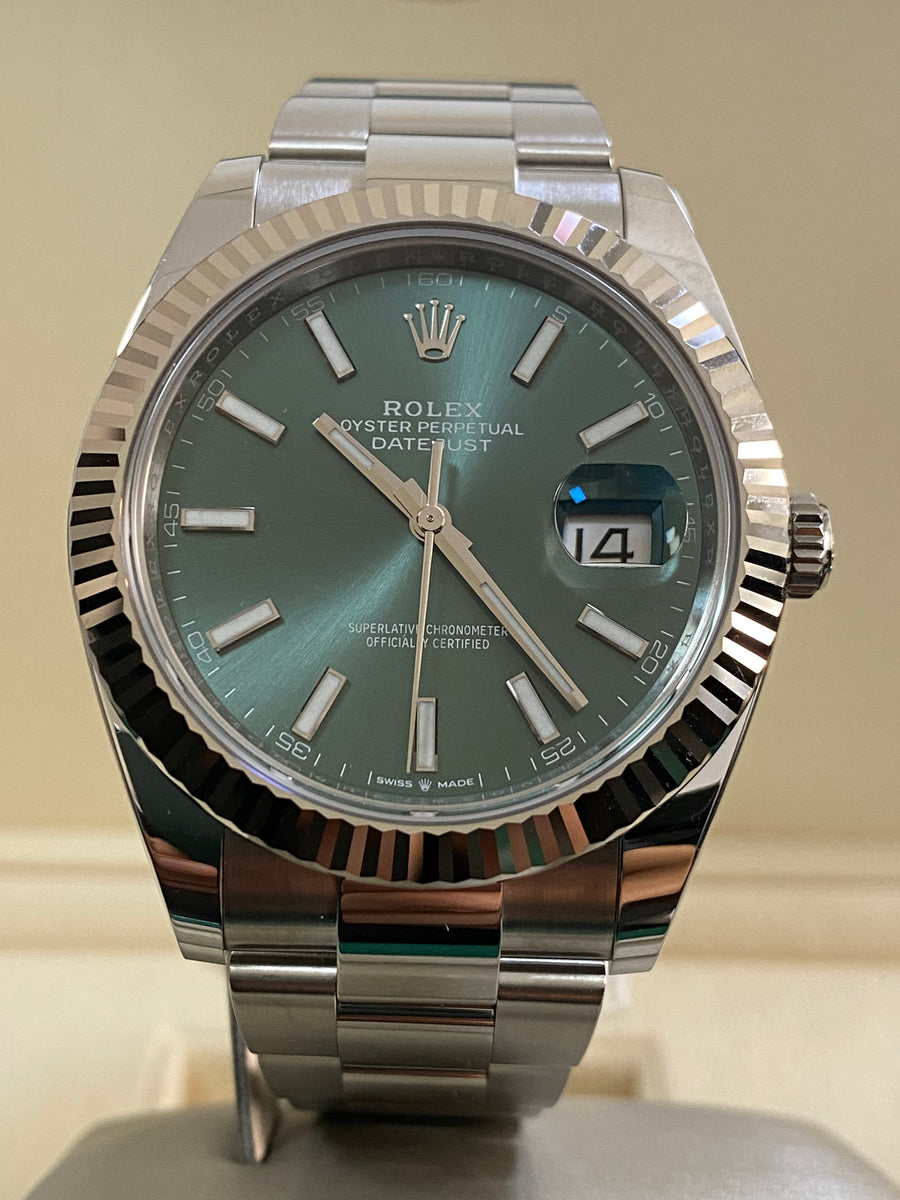 Rolex Steel and White Gold Datejust 41 - 2024 - Fluted Bezel - Mint Green Dial - Oyster Bracelet - 126334 *FULL SET*