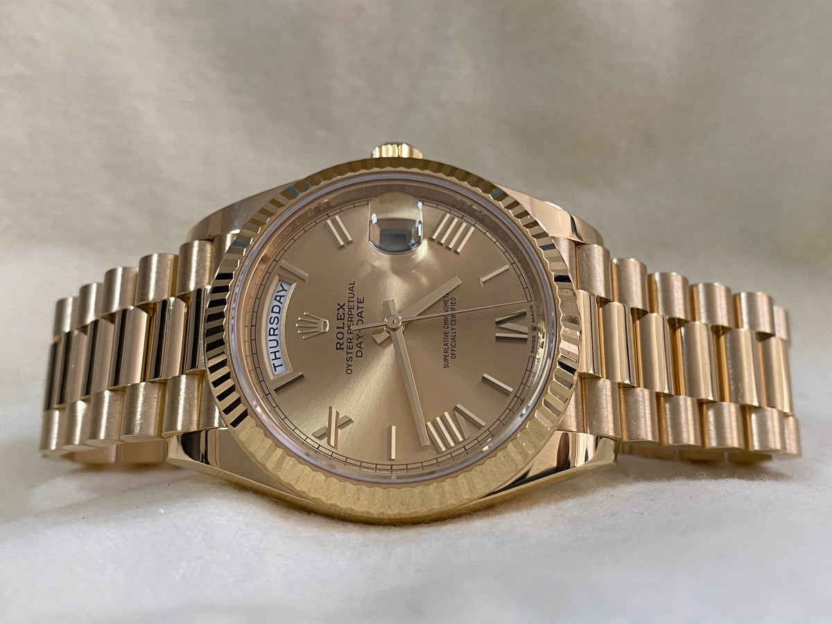 Rolex Yellow Gold Day-Date 40 - 2021 - Fluted Bezel - Champagne Roman Dial - President Bracelet - 228238 *FULL SET*