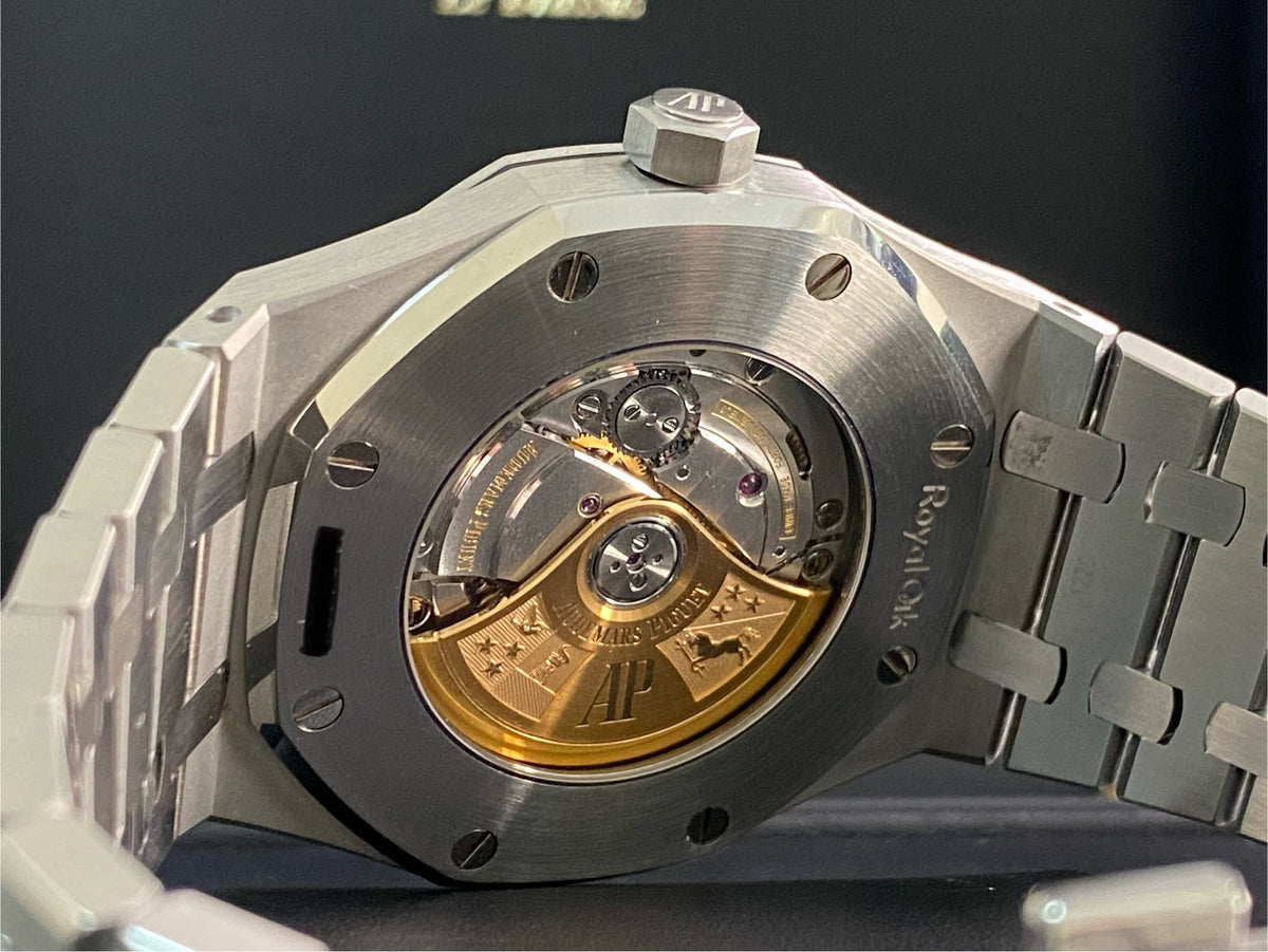 Audemars Piguet Royal Oak Self Winding - 2018 - Grey Dial - 15400ST *FULL SET*