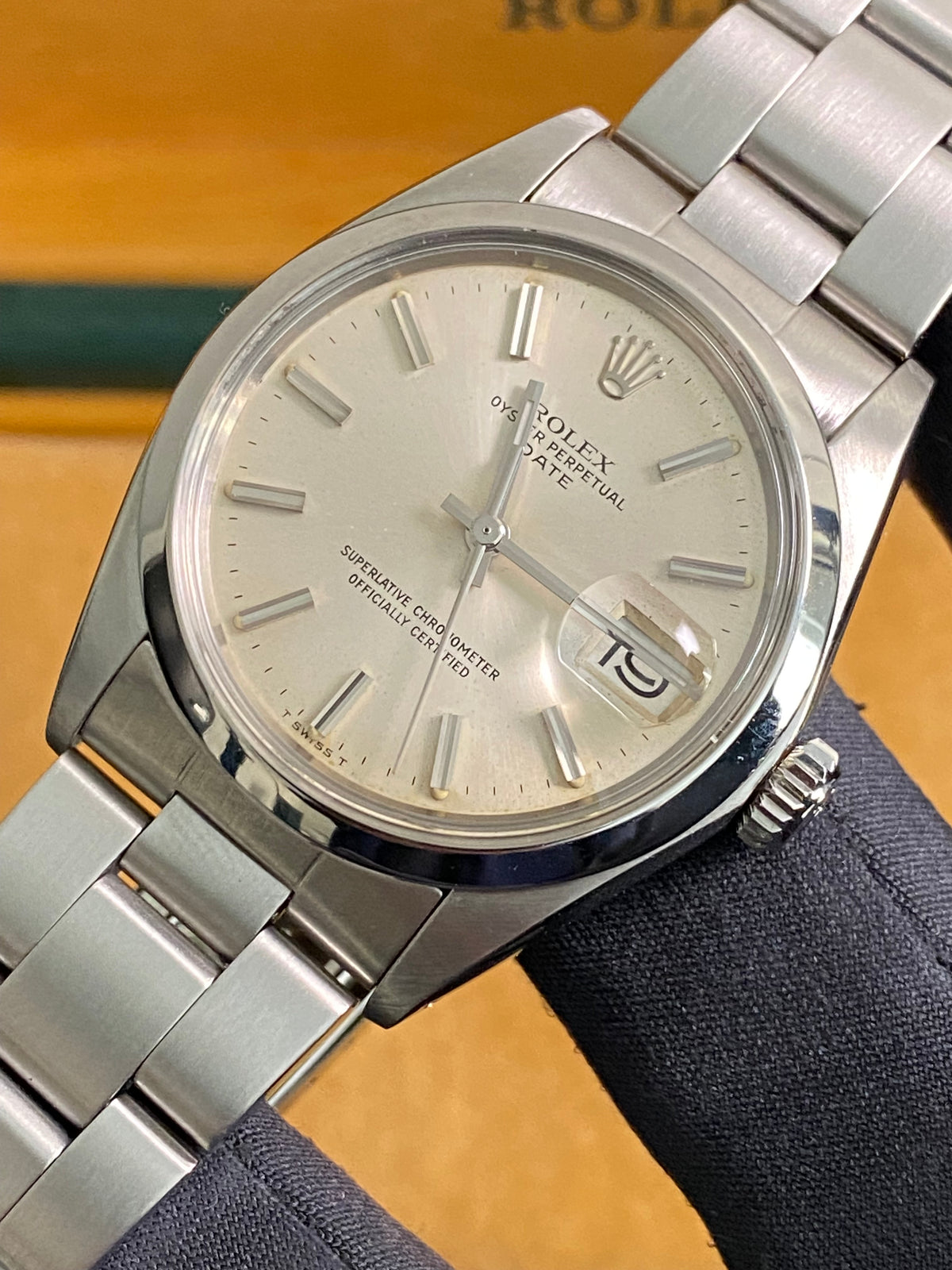 Rolex Steel Oyster Perpetual Date - 1978 - Domed Bezel - Silver Index Dial - Oyster Bracelet - 1500